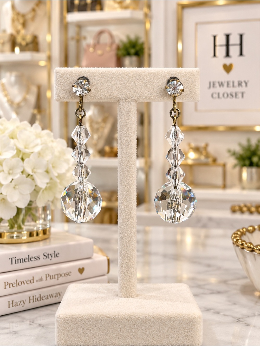 Vintage Faceted Crystal Drop Earrings | Rhinestone Screw Back | Gold Tone